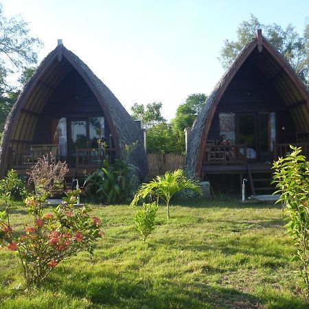 Rose Bungalow Hotel Pemenang Zewnętrze zdjęcie