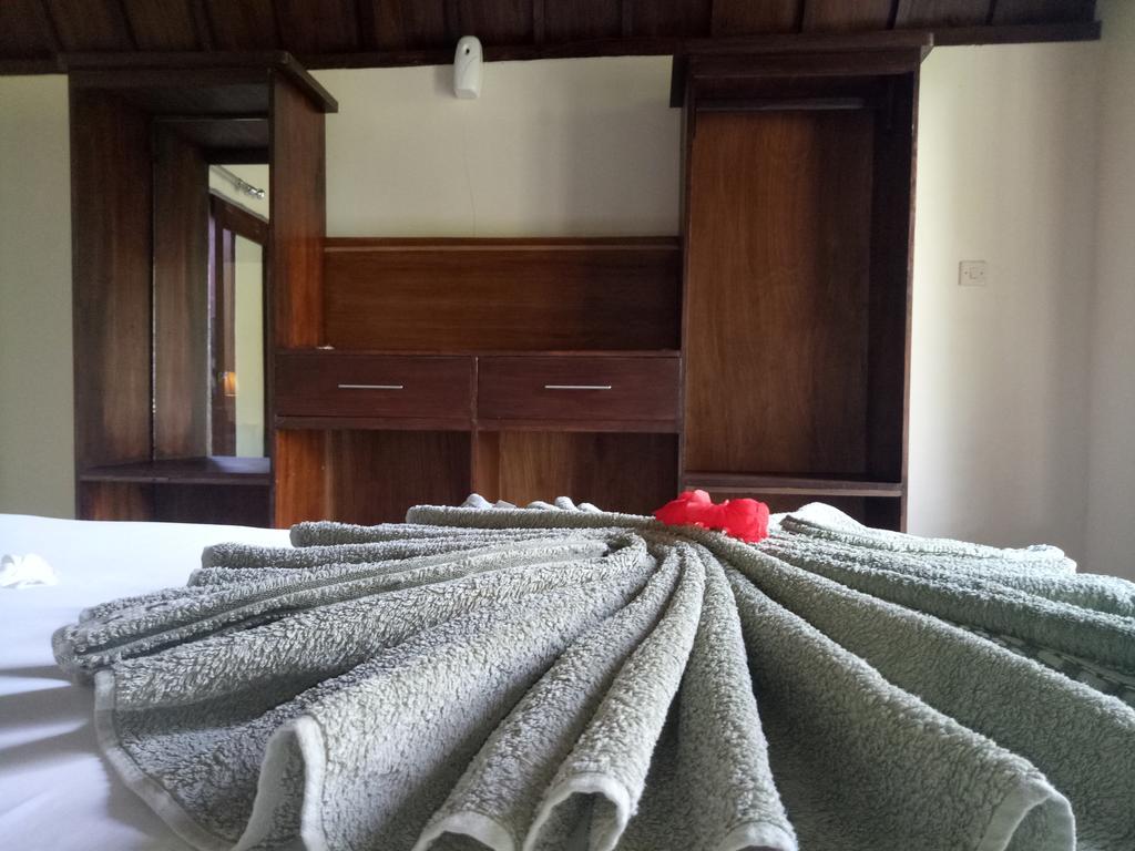 Rose Bungalow Hotel Pemenang Zewnętrze zdjęcie