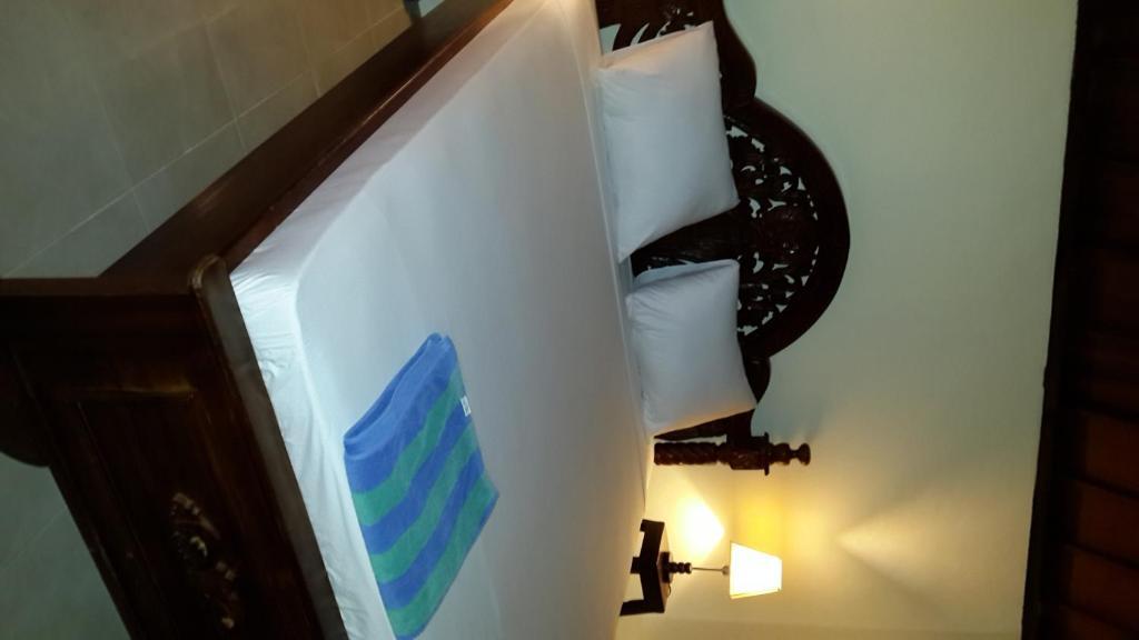 Rose Bungalow Hotel Pemenang Zewnętrze zdjęcie